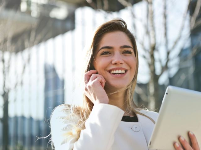 Event Marketing 101: How to Generate Buzz and Drive Engagement