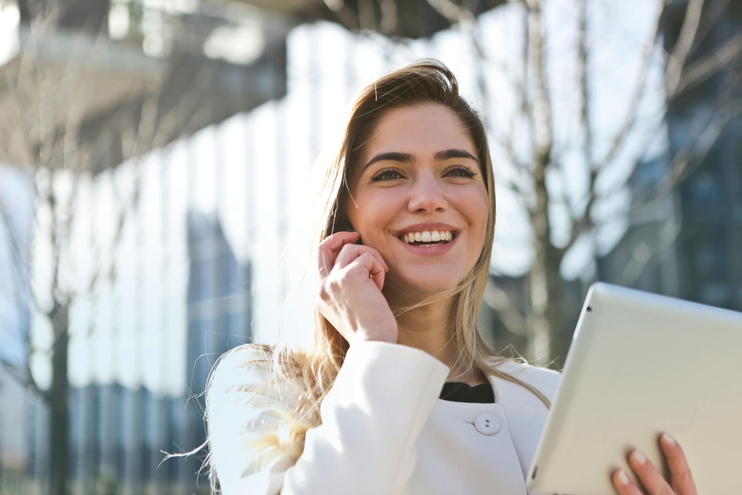 Event Marketing 101: How to Generate Buzz and Drive Engagement